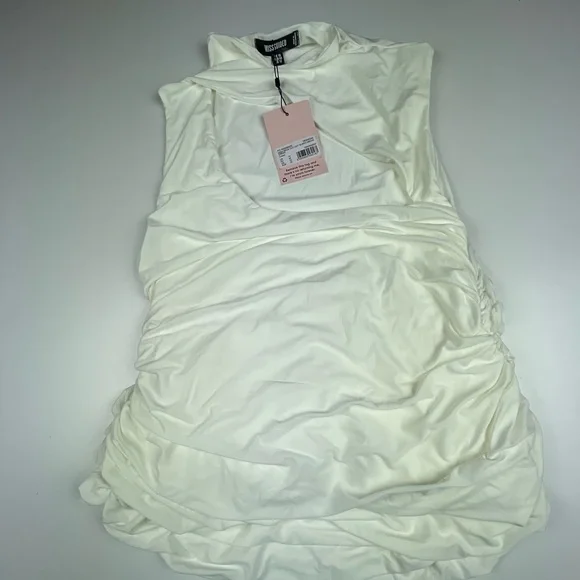 HIGH NECK CUT OUT SLINKY MIDAXI
DRESS
Cream - Picture 5 of 5